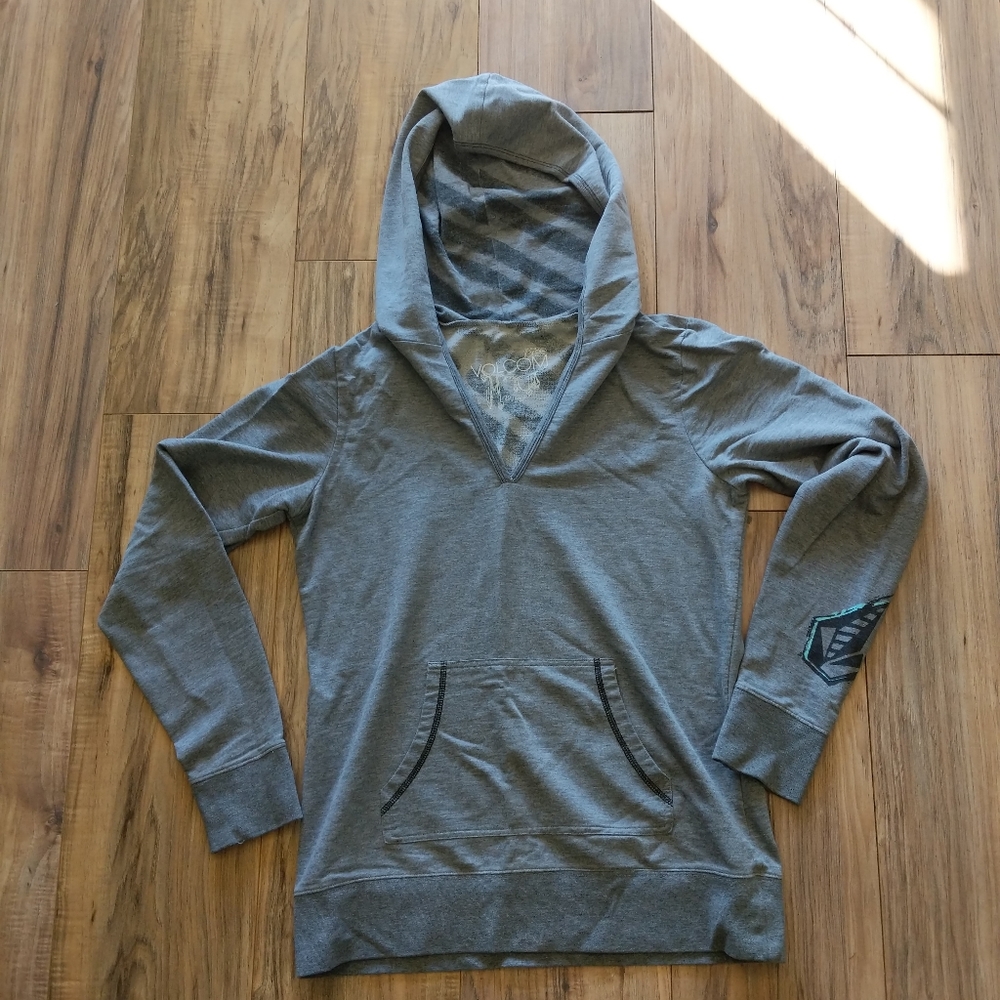 Volcom genuine sweatshirt hoodie, thin and slim fitting, grey size Medium
